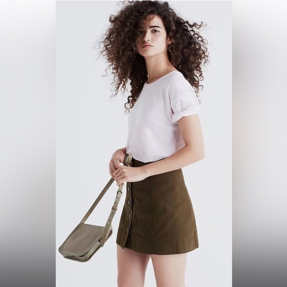 Madewell Metropolis button skit